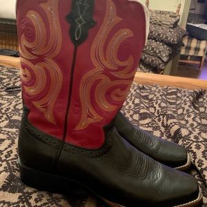 Justin square toe black/red boots